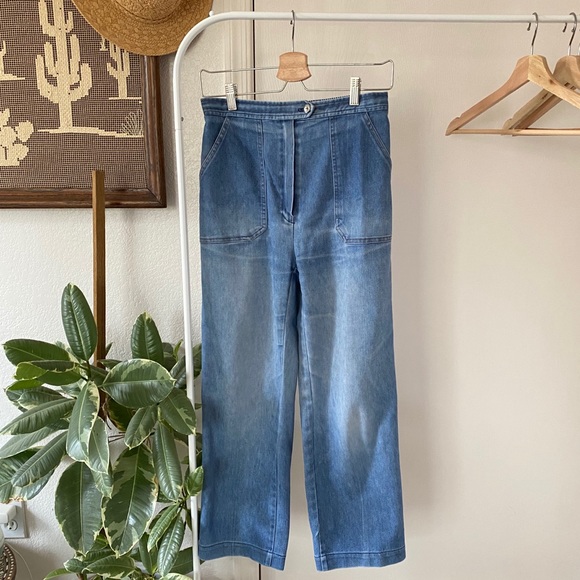 Vintage✨ High Waisted Capri-Length Jeans - Picture 5 of 13